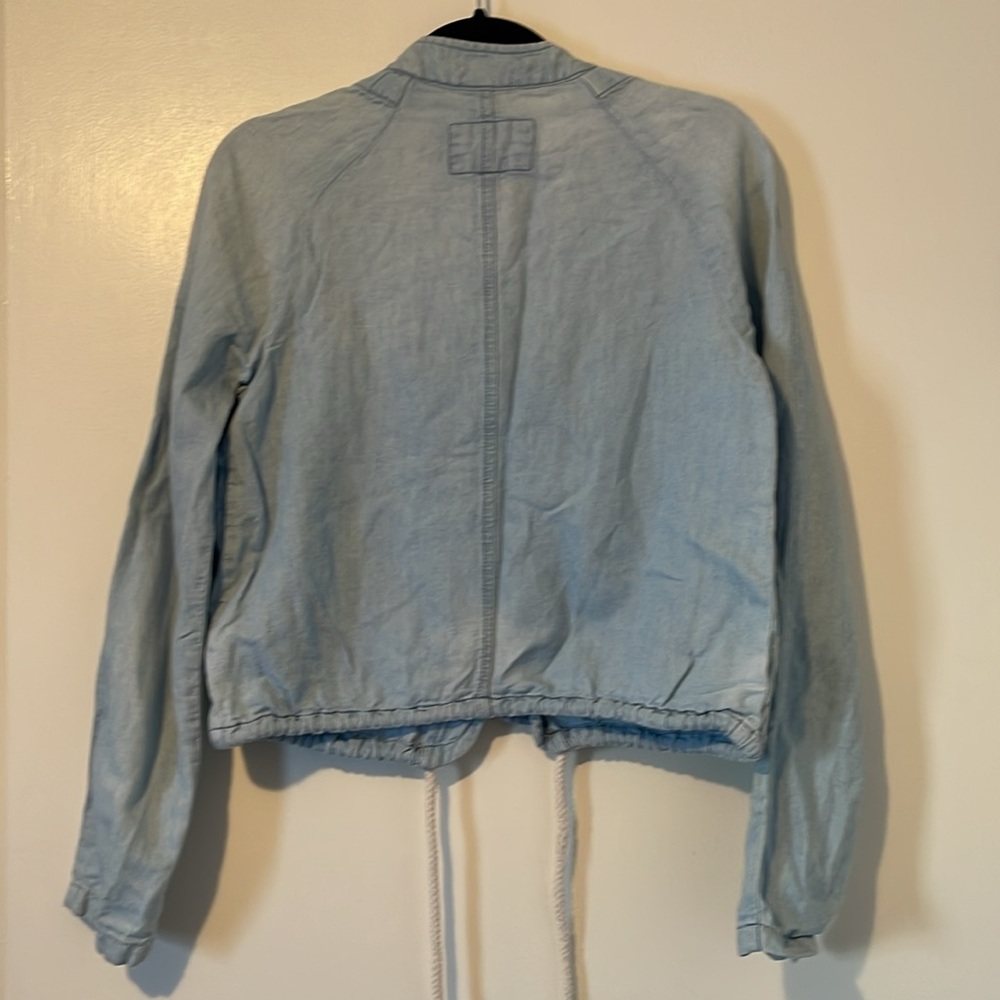 LOFT Chambray Jacket - Picture 4 of 4